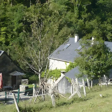 Les Trois Maisons - Jaune Holiday home *