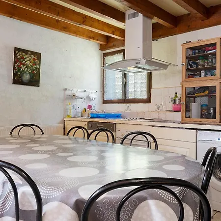 Les Trois Maisons - Jaune Holiday home