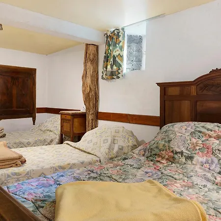 Holiday home Les Trois Maisons - Jaune
